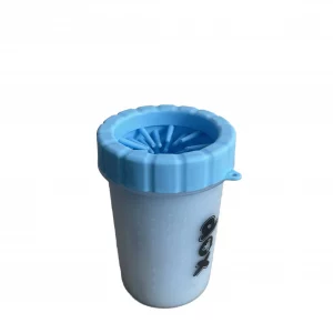 Alternative view of Vaso limpiador de patas para perros de silicona azul (15 x 10 cm), limpiador suave para eliminar barro y arena (cachorros y perros)